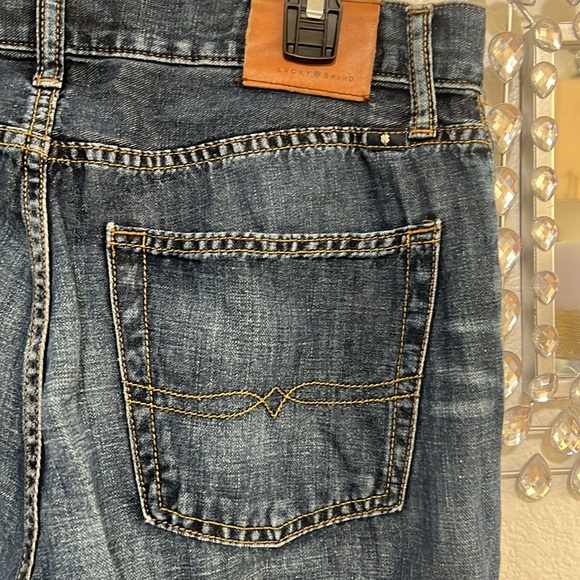 Mens Lucky Brand Jeans SZ 33 by34 - Picture 6 of 6